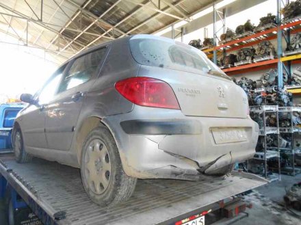 Vehiculo en el desguace: PEUGEOT 307 (S1) XR Clim