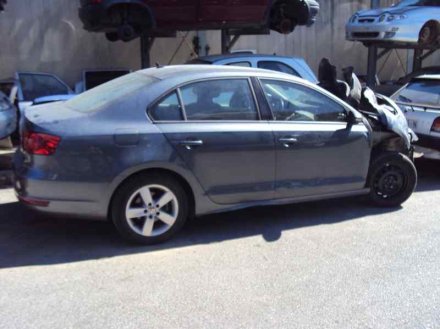 Vehiculo en el desguace: VOLKSWAGEN JETTA (162) Advance BlueMotion