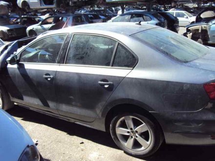 Vehiculo en el desguace: VOLKSWAGEN JETTA (162) Advance BlueMotion