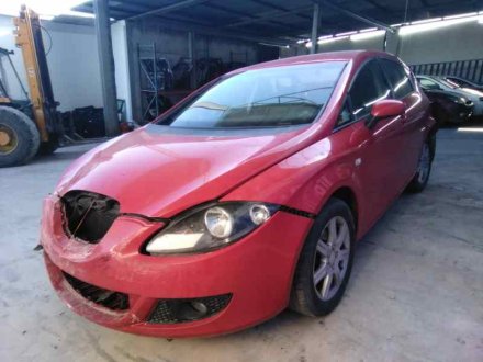 Vehiculo en el desguace: SEAT LEON (1P1) Comfort Limited