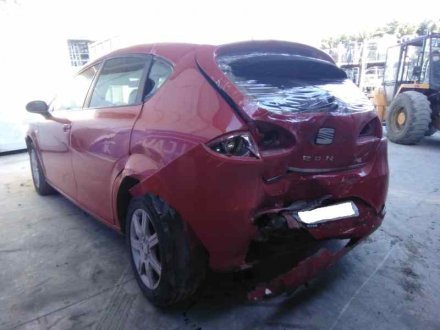 Vehiculo en el desguace: SEAT LEON (1P1) Comfort Limited