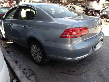 Vehiculo en el desguace: VOLKSWAGEN PASSAT LIM. (362) Exclusive BlueMotion