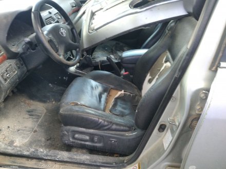 Vehiculo en el desguace: TOYOTA AVENSIS WAGON (T25) 2.0 D-CAT