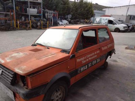 Vehiculo en el desguace: FIAT PANDA 900