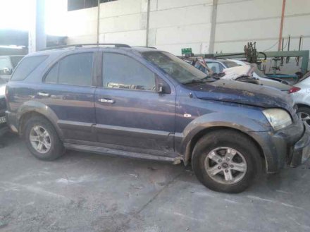 Vehiculo en el desguace: KIA SORENTO 2.5 CRDi EX