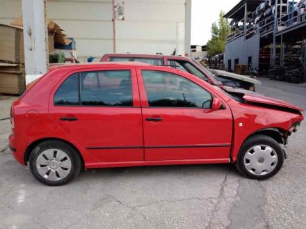 Vehiculo en el desguace: SKODA FABIA (6Y2/6Y3) Comfort