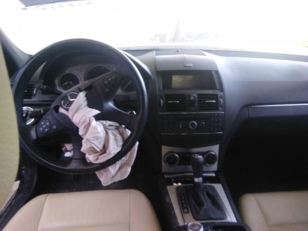 Vehiculo en el desguace: MERCEDES-BENZ CLASE C (W204) BERLINA 2.1 CDI CAT