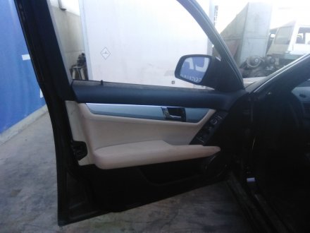 Vehiculo en el desguace: MERCEDES-BENZ CLASE C (W204) BERLINA 2.1 CDI CAT