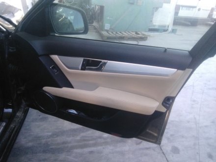 Vehiculo en el desguace: MERCEDES-BENZ CLASE C (W204) BERLINA 2.1 CDI CAT