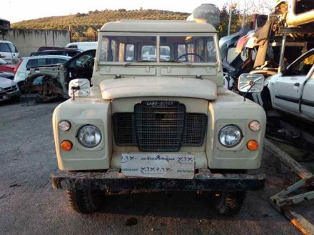 Vehiculo en el desguace: LAND ROVER SANTANA 109