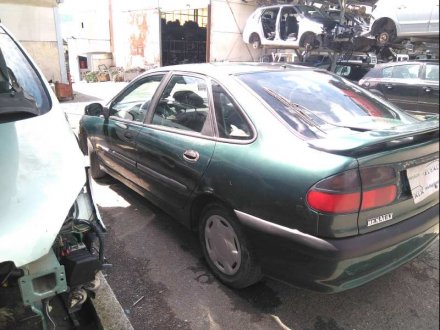 Vehiculo en el desguace: RENAULT LAGUNA (B56) 2.0 Anade