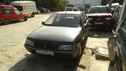 Vehiculo en el desguace: PEUGEOT 405 BERLINA Clim