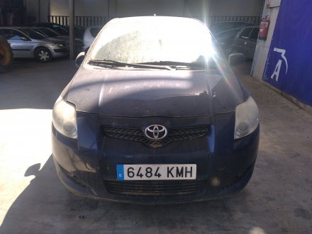 Vehiculo en el desguace: TOYOTA AURIS Luna