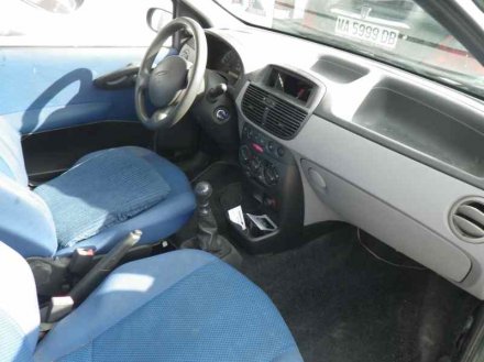 Vehiculo en el desguace: FIAT PUNTO BERLINA (188) 1.2 8V