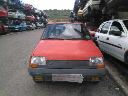 Vehiculo en el desguace: RENAULT 5 (B/C40) C40F05