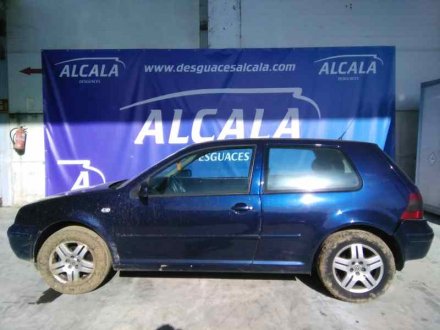 Vehiculo en el desguace: VOLKSWAGEN GOLF IV BERLINA (1J1) Básico