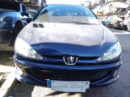 Vehiculo en el desguace: PEUGEOT 206 BERLINA XS