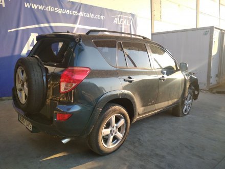 Vehiculo en el desguace: TOYOTA RAV 4 (A3) Executive