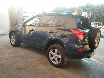 Vehiculo en el desguace: TOYOTA RAV 4 (A3) Executive