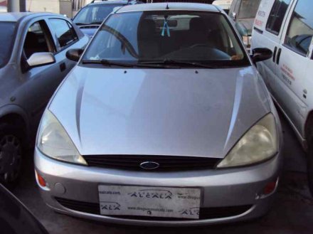 Vehiculo en el desguace: FORD FOCUS BERLINA (CAK) Ambiente