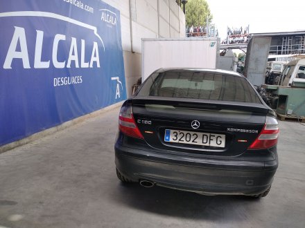 Vehiculo en el desguace: MERCEDES-BENZ CLASE C (W203) BERLINA 1.8 CAT