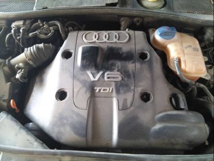 Vehiculo en el desguace: AUDI A6 BERLINA (4B2) 2.5 TDI