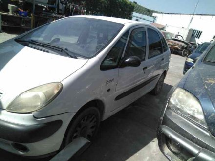 Vehiculo en el desguace: CITROËN XSARA PICASSO 1.6 HDI 90 SX