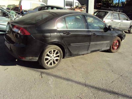 Vehiculo en el desguace: RENAULT LAGUNA III Dynamique