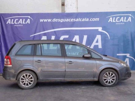 Vehiculo en el desguace: OPEL ZAFIRA B Cosmo