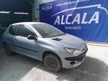 Vehiculo en el desguace: PEUGEOT 206 BERLINA XS