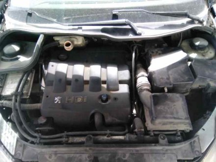 Vehiculo en el desguace: PEUGEOT 206 BERLINA XS