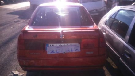 Vehiculo en el desguace: SEAT TOLEDO (1L) Base