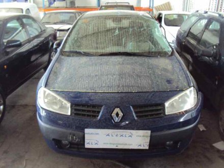 Vehiculo en el desguace: RENAULT MEGANE II BERLINA 5P Authentique