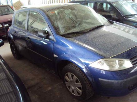 Vehiculo en el desguace: RENAULT MEGANE II BERLINA 5P Authentique