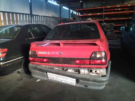 Vehiculo en el desguace: RENAULT 19 (B/C/L53) 1.9 DIESEL