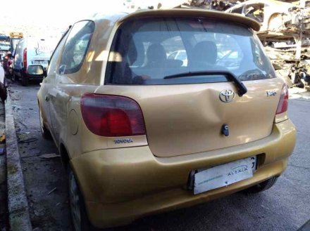 Vehiculo en el desguace: TOYOTA YARIS (NCP1/NLP1/SCP1) 1.3 Luna