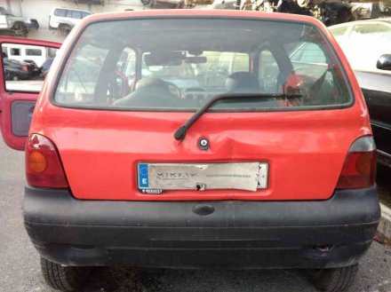 Vehiculo en el desguace: RENAULT TWINGO (CO6) 1.2 (C066/67/68)