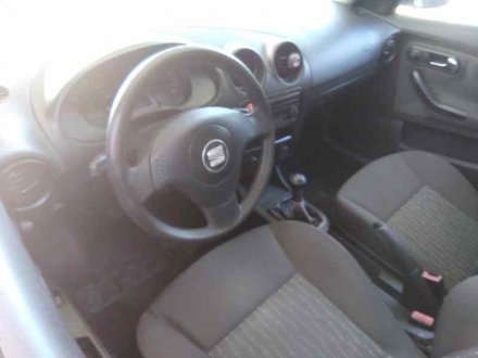 Vehiculo en el desguace: SEAT IBIZA (6L1) Stylance