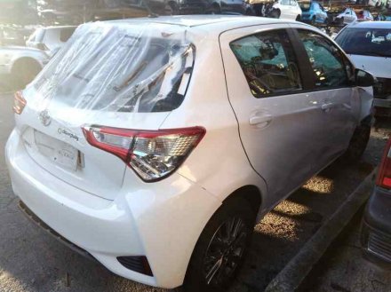 Vehiculo en el desguace: TOYOTA YARIS Active