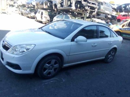 Vehiculo en el desguace: OPEL VECTRA C BERLINA Cosmo