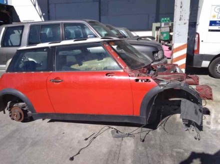 Vehiculo en el desguace: BMW MINI (R50,R53) One