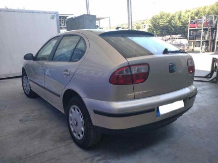 Vehiculo en el desguace: SEAT LEON (1M1) Signo