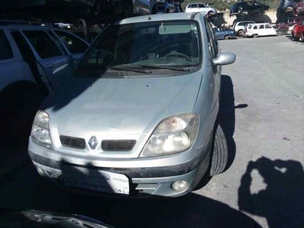 Vehiculo en el desguace: RENAULT SCENIC (JA..) 1.9 DCI Authentique