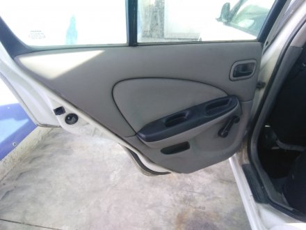Vehiculo en el desguace: NISSAN ALMERA (N16/E) Acenta