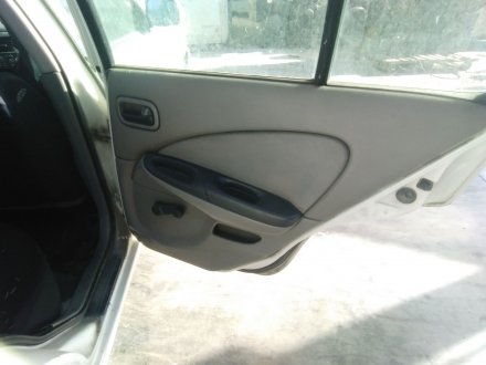 Vehiculo en el desguace: NISSAN ALMERA (N16/E) Acenta