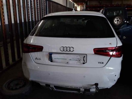 Vehiculo en el desguace: AUDI A3 (8V) Ambiente