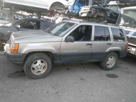 Vehiculo en el desguace: CHRYSLER JEEP GR.CHEROKEE (ZJ)/(Z) 2.5 TD Laredo (Z)