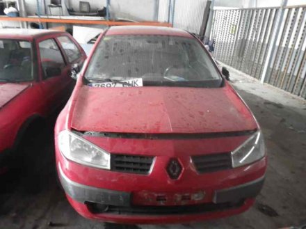 Vehiculo en el desguace: RENAULT MEGANE II BERLINA 3P Confort Dynamique