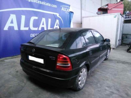 Vehiculo en el desguace: OPEL ASTRA G BERLINA Club