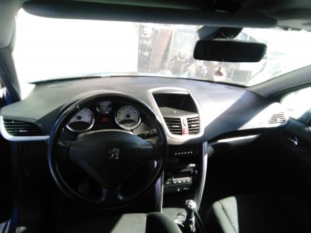 Vehiculo en el desguace: PEUGEOT 207 XS Pack